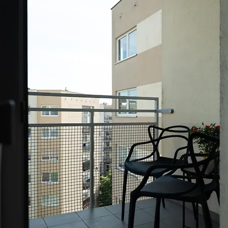 Apartment Posnania Parking By Impero Poznan