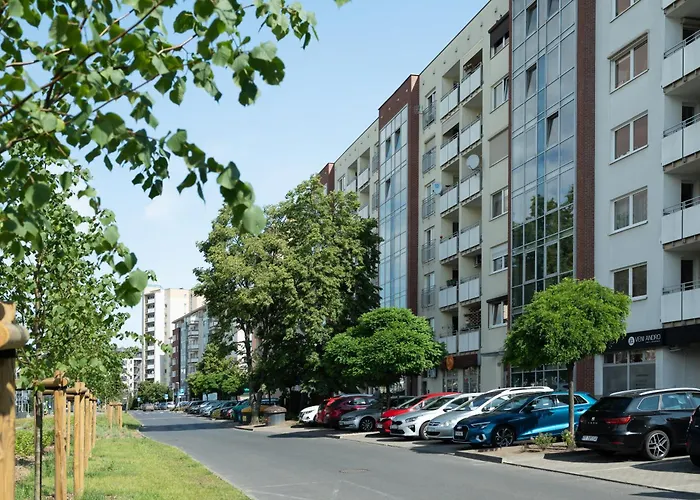 Posnania Parking By Impero Apartman *