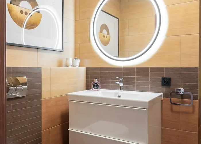 Posnania Parking By Impero Apartmán *